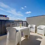 31 By Buena Vista * Sliema