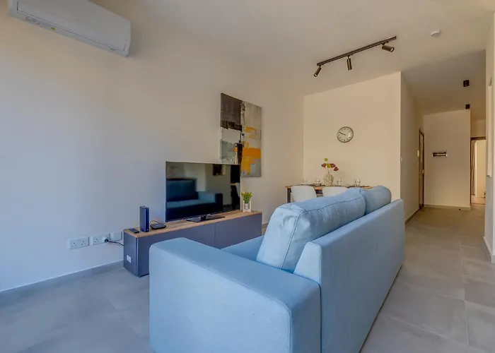 31 By Buena Vista * Σλιέμα