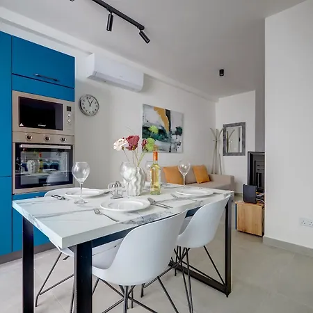 31 By Buena Vista Appartamento *
